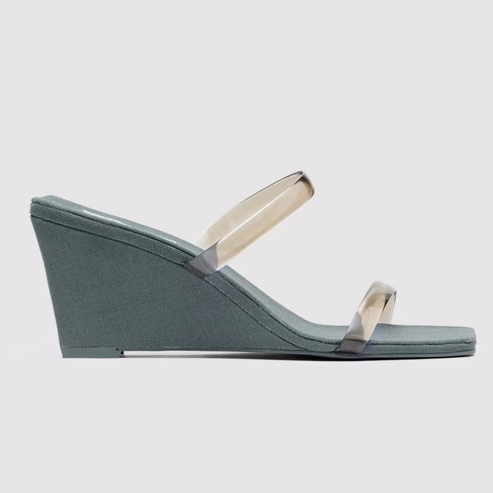 ST. AGNI Transparent Wedge in Slate - Picture 10 of 10
